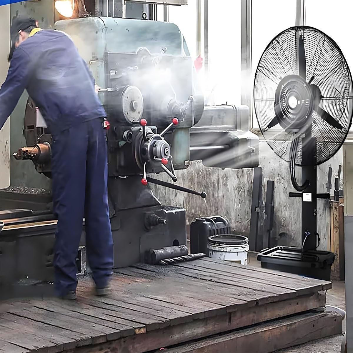 Schwarzer Oszillierender Nebelventilator Außen Großer Industrieller Standventilator Lüfter-Nebel mit Wasserkühlung Großer Tank, 3 Geschwindigkeitsstufen, für Terrasse, Werkstatt, Industriell, Büro(750